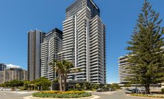 Meriton Suites Broadbeach