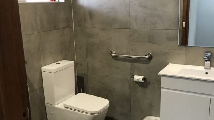 Town & Country Motor Inn Room