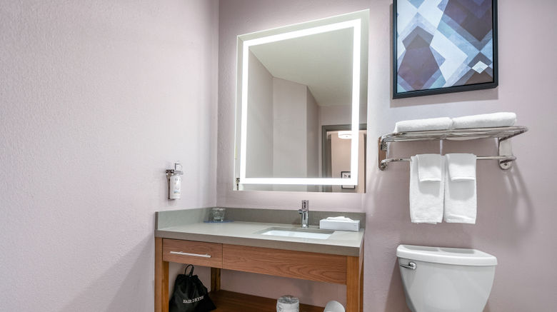 <b>Candlewood Suites Bordentown Room</b>. Images powered by <a href="https://www.leonardoworldwide.com/" title="Leonardo Worldwide" target="_blank">Leonardo</a>.