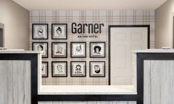 Garner Hotel Decatur - Forsyth