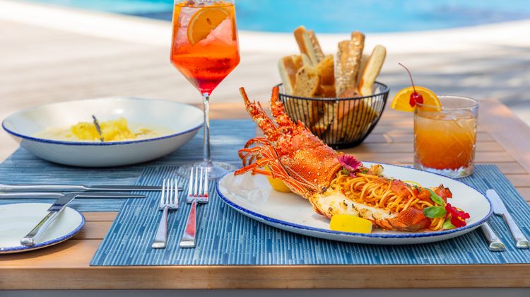Meeru Island Resort Restaurant