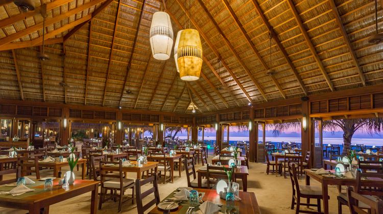 Meeru Island Resort Lobby
