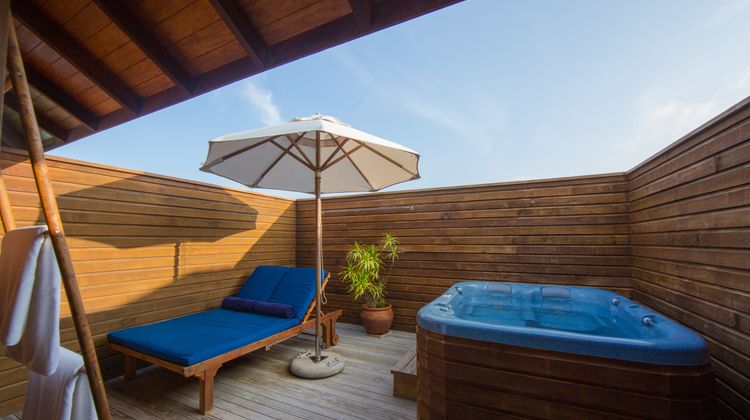 Vilamendhoo Island Resort Room