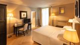 Villa d'Amelia Room