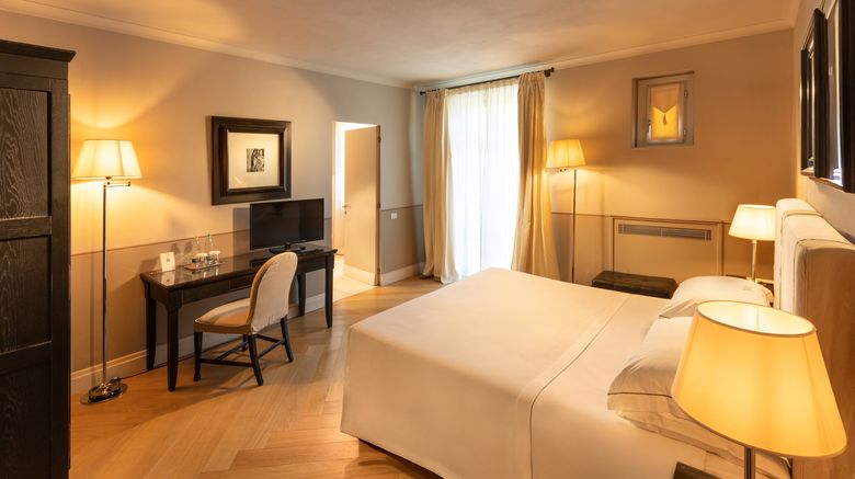 <b>Villa d'Amelia Room</b>. Images powered by <a href="https://www.leonardoworldwide.com/" title="Leonardo Worldwide" target="_blank">Leonardo</a>.