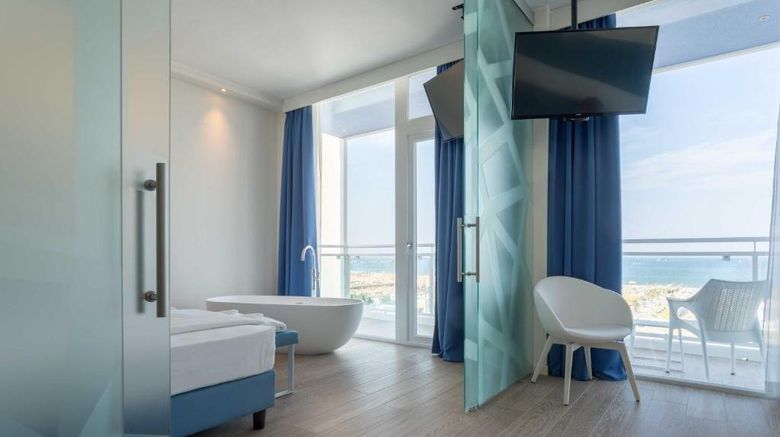 <b>Hotel Mediterraneo Room</b>. Images powered by <a href="https://www.leonardoworldwide.com/" title="Leonardo Worldwide" target="_blank">Leonardo</a>.