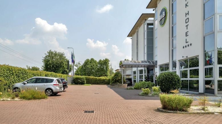 B and B Hotels Park Hotel Cassano Exterior. Images powered by <a href="https://www.leonardoworldwide.com" target="_blank" rel="noopener">Leonardo</a>.