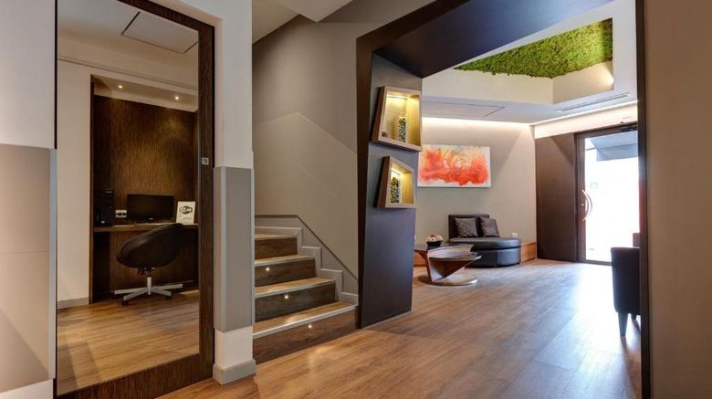 <b>Rome Art Hotel Lobby</b>. Images powered by <a href="https://www.leonardoworldwide.com/" title="Leonardo Worldwide" target="_blank">Leonardo</a>.