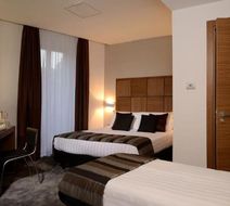Rome Art Hotel Room