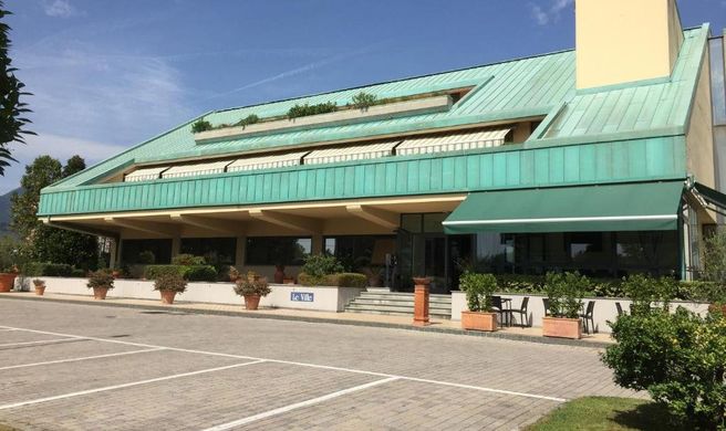 Hotel Le Ville Exterior