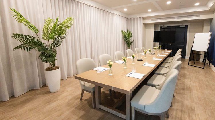 124 on Queen Hotel and Spa Meeting