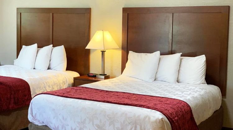 Red Carpet Inn Room
