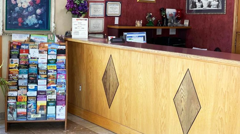 <b>Red Carpet Inn Exterior</b>. Images powered by <a href="https://www.leonardoworldwide.com/" title="Leonardo Worldwide" target="_blank">Leonardo</a>.
