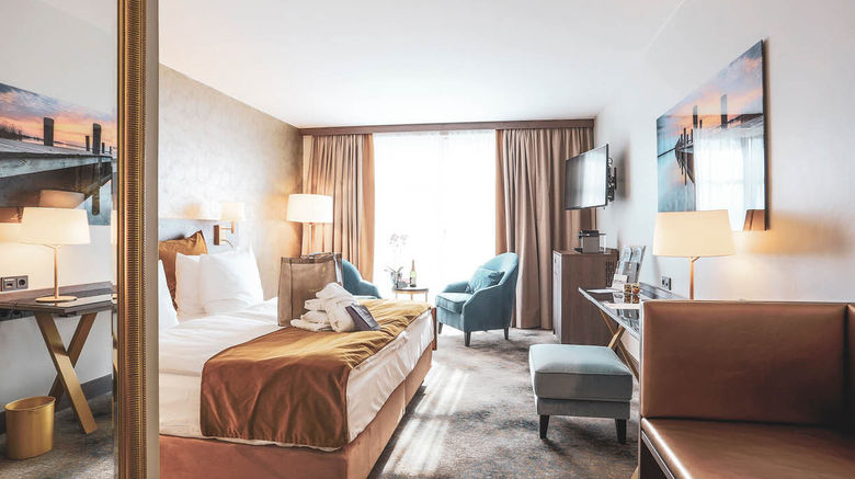 <b>Schlosshotel Fleesensee Room</b>. Images powered by <a href="https://www.leonardoworldwide.com/" title="Leonardo Worldwide" target="_blank">Leonardo</a>.