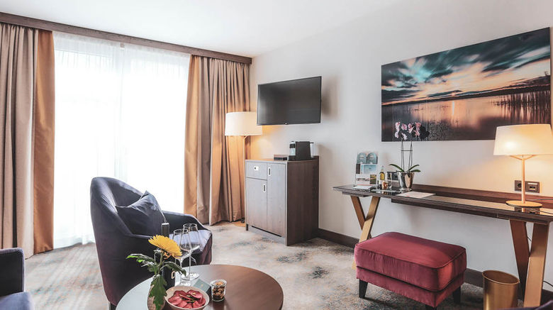 <b>Schlosshotel Fleesensee Suite</b>. Images powered by <a href="https://www.leonardoworldwide.com/" title="Leonardo Worldwide" target="_blank">Leonardo</a>.