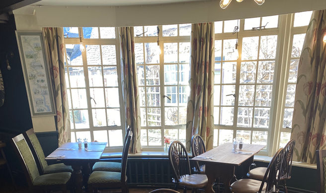 New Inn Hotel Lobby