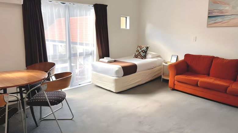 <b>ASURE Bush Inn Court Motel Room</b>. Images powered by <a href="https://www.leonardoworldwide.com/" title="Leonardo Worldwide" target="_blank">Leonardo</a>.