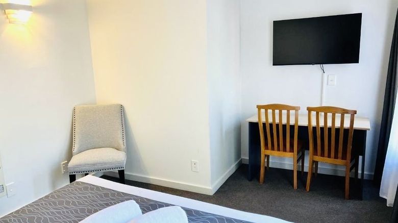 <b>ASURE Bush Inn Court Motel Room</b>. Images powered by <a href="https://www.leonardoworldwide.com/" title="Leonardo Worldwide" target="_blank">Leonardo</a>.