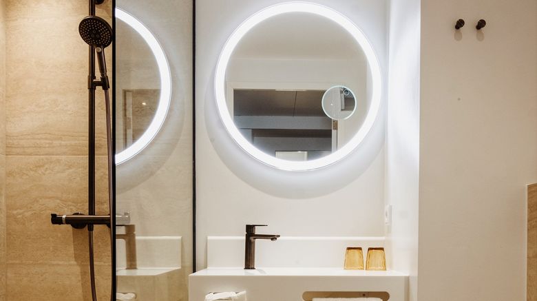 <b>Van der Valk Hotel Rotterdam-Nieuwerkerk Pool</b>. Images powered by <a href="https://www.leonardoworldwide.com/" title="Leonardo Worldwide" target="_blank">Leonardo</a>.