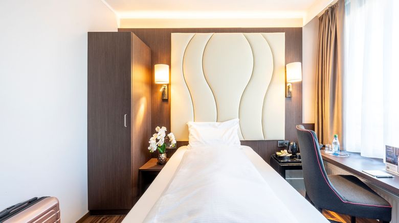 <b>Plaza Hotel Fohr am Bodensee Room</b>. Images powered by <a href="https://www.leonardoworldwide.com/" title="Leonardo Worldwide" target="_blank">Leonardo</a>.