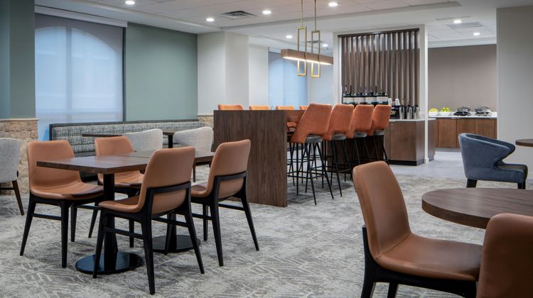 SpringHill Suites Downtown/West End Restaurant