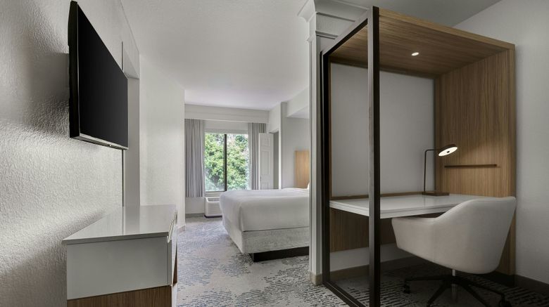<b>SpringHill Suites Jacksonville Airport Suite</b>. Images powered by <a href="https://www.leonardoworldwide.com/" title="Leonardo Worldwide" target="_blank">Leonardo</a>.