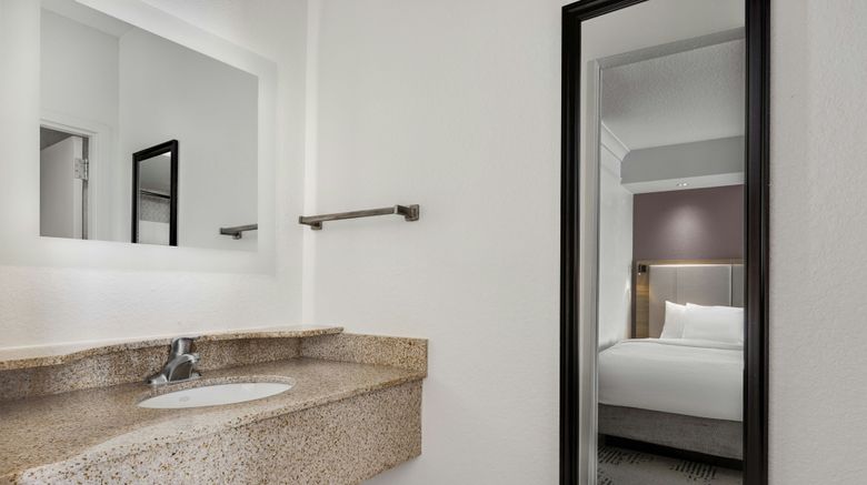 <b>SpringHill Suites Jacksonville Airport Room</b>. Images powered by <a href="https://www.leonardoworldwide.com/" title="Leonardo Worldwide" target="_blank">Leonardo</a>.