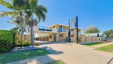 Emerald Central Palms Motel Exterior