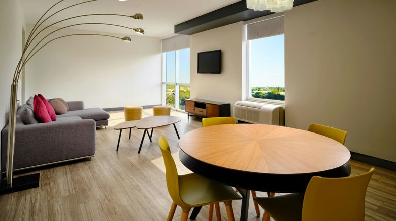 <b>aloft Miami Doral Room</b>. Images powered by <a href="https://www.leonardoworldwide.com/" title="Leonardo Worldwide" target="_blank">Leonardo</a>.