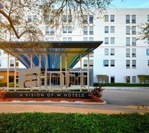 aloft Miami Doral Exterior