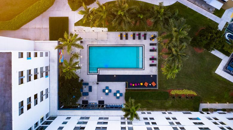 <b>aloft Miami Doral Pool</b>. Images powered by <a href="https://www.leonardoworldwide.com/" title="Leonardo Worldwide" target="_blank">Leonardo</a>.
