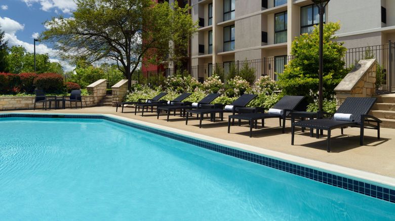 <b>Marriott at the University of Dayton Pool</b>. Images powered by <a href="https://www.leonardoworldwide.com/" title="Leonardo Worldwide" target="_blank">Leonardo</a>.