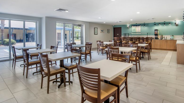 <b>Garner Hotel Panama City Beach Northeast Restaurant</b>. Images powered by <a href="https://www.leonardoworldwide.com/" title="Leonardo Worldwide" target="_blank">Leonardo</a>.
