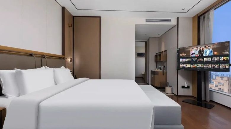 <b>Glenview ITC Plaza Room</b>. Images powered by <a href="https://www.leonardoworldwide.com/" title="Leonardo Worldwide" target="_blank">Leonardo</a>.