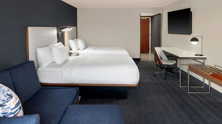 <b>Courtyard Cleveland Airport South Room</b>. Images powered by <a href="https://www.leonardoworldwide.com/" title="Leonardo Worldwide" target="_blank">Leonardo</a>.