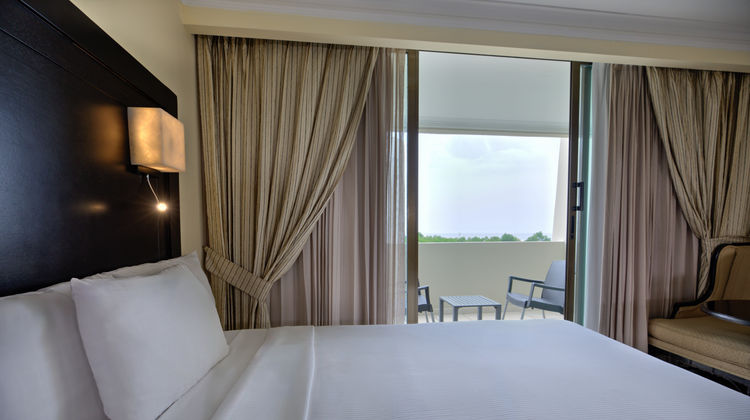 Dominican Fiesta Hotel, Trademark Coll Room