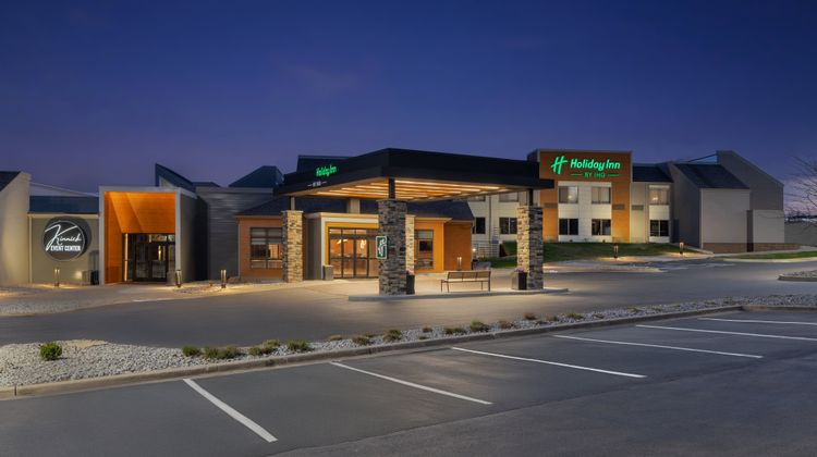 Holiday Inn Hotel Coralville Iowa City Exterior