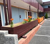 Red Carpet Inn Exterior