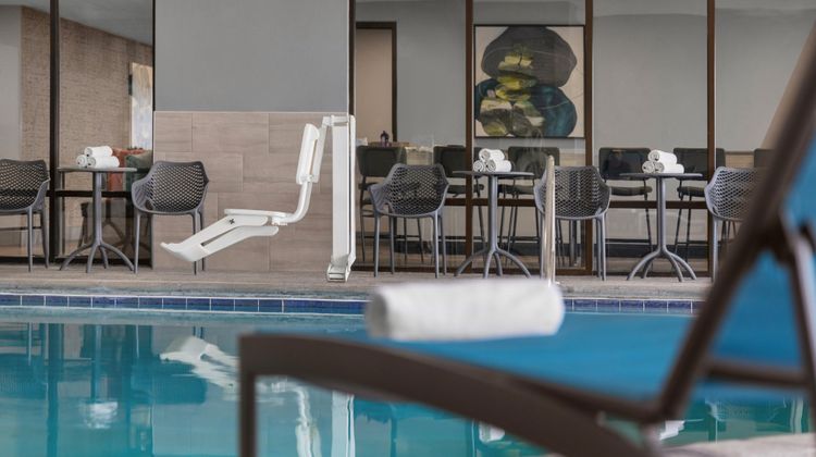 Holiday Inn Hotel Coralville Iowa City Pool