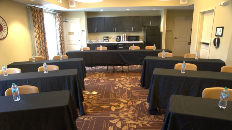 <b>Candlewood Suites Denver North Thornton Meeting</b>. Images powered by <a href="https://www.leonardoworldwide.com/" title="Leonardo Worldwide" target="_blank">Leonardo</a>.