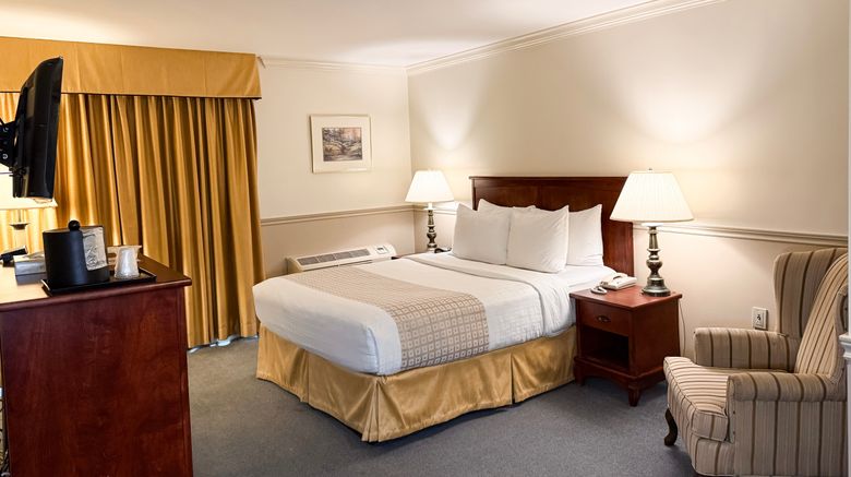 <b>Inn On The Lake Room</b>. Images powered by <a href="https://www.leonardoworldwide.com/" title="Leonardo Worldwide" target="_blank">Leonardo</a>.