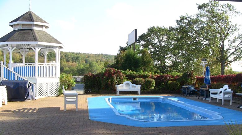 <b>Inn On The Lake Exterior</b>. Images powered by <a href="https://www.leonardoworldwide.com/" title="Leonardo Worldwide" target="_blank">Leonardo</a>.
