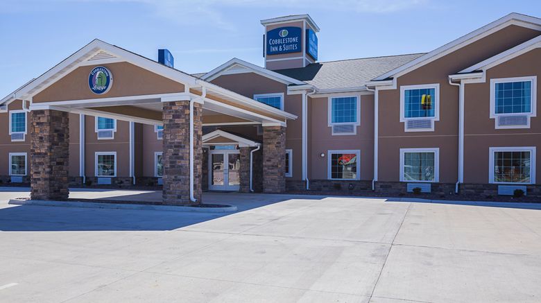 <b>Cobblestone Inn & Suites Altamont Exterior</b>. Images powered by <a href="https://www.leonardoworldwide.com/" title="Leonardo Worldwide" target="_blank">Leonardo</a>.