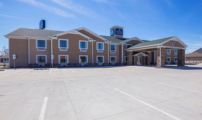 Cobblestone Inn & Suites Altamont Exterior