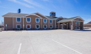Cobblestone Inn & Suites Altamont