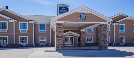 Cobblestone Inn & Suites Altamont Exterior