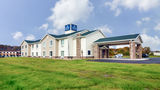 <b>Cobblestone Inn & Suites, Ambridge Exterior</b>. Images powered by <a href="https://www.leonardoworldwide.com/" title="Leonardo Worldwide" target="_blank">Leonardo</a>.