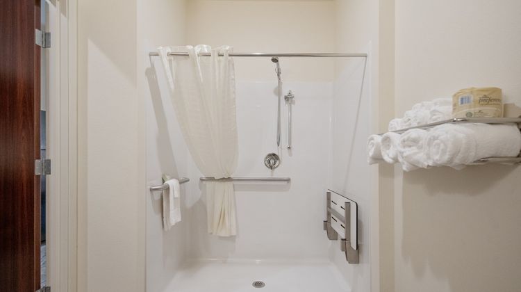 Cobblestone Hotel & Suites Other