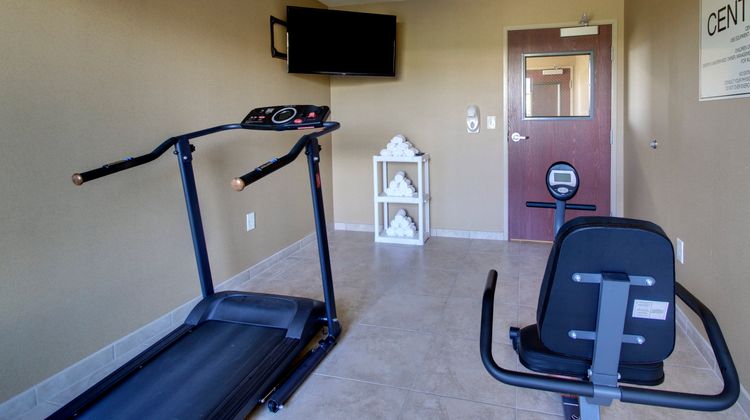 Cobblestone Inn & Suites Avoca Health Club