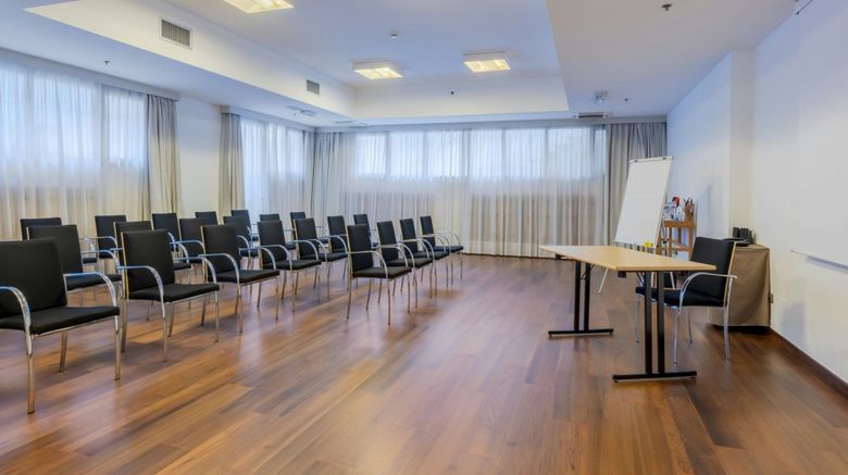 <b>Courtyard by Marriott Venice Airport Meeting</b>. Images powered by <a href="https://www.leonardoworldwide.com/" title="Leonardo Worldwide" target="_blank">Leonardo</a>.